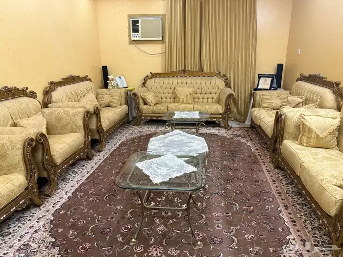 كنب للبيع قابل لتفاوض 2