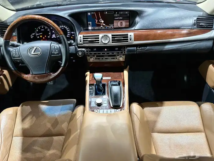لكزس LS 460L فل كامل موديل 2015 12