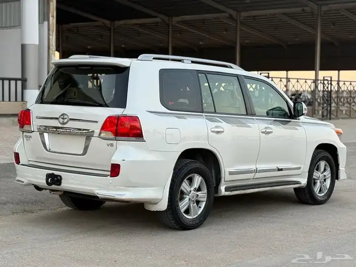 تويوتا - لاندكروزر - GXR - 2014 - سعودي - فل 5