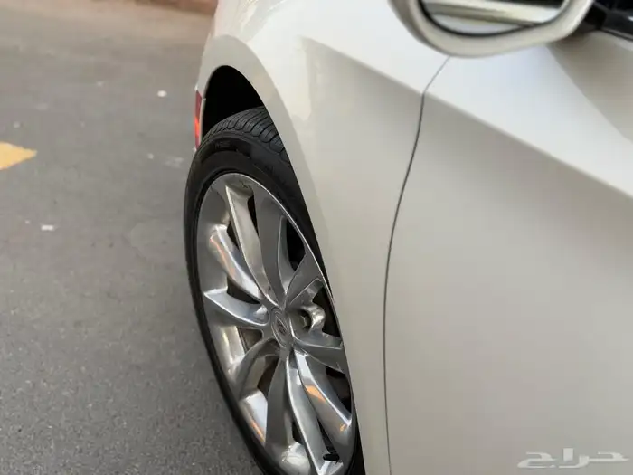 كاديلاك XT5 2014 ( بحالة الوكالة ) 57