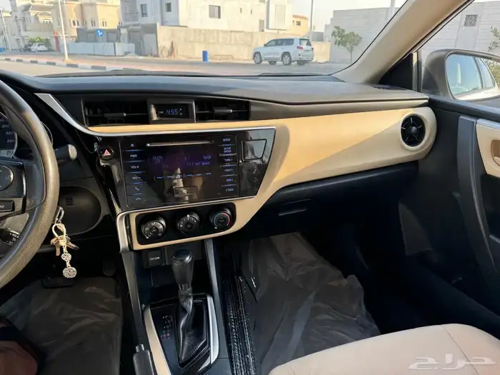للبيع كورلا 2019 4