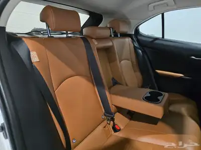 لكزس UX200 موديل 2020 بحاله الوكاله index