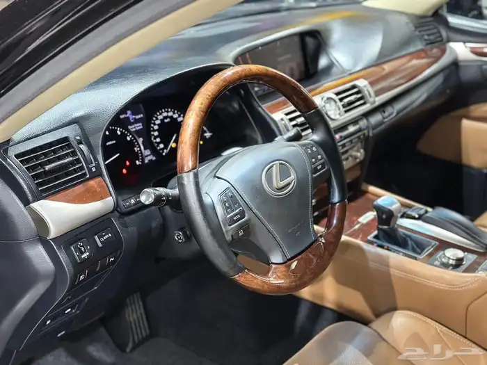 لكزس LS 460L فل كامل موديل 2015 16
