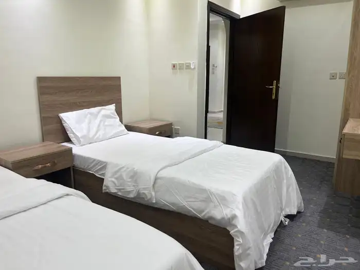 خلف الراشد مول شقق مفروشة للايجار اليومي 32