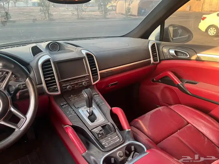 بورش كايين 2016 مصدوم للبيع 7