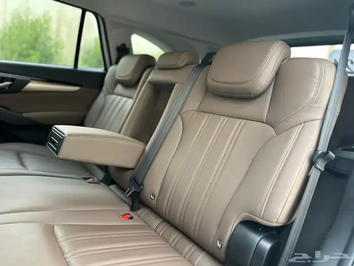 ايسوزو MUX 2024 نص فل 12