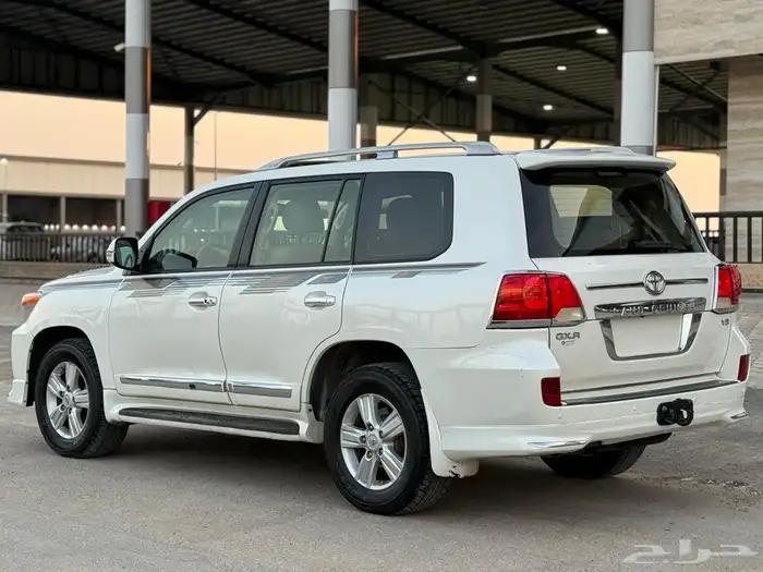 تويوتا - لاندكروزر - GXR - 2014 - سعودي - فل 4