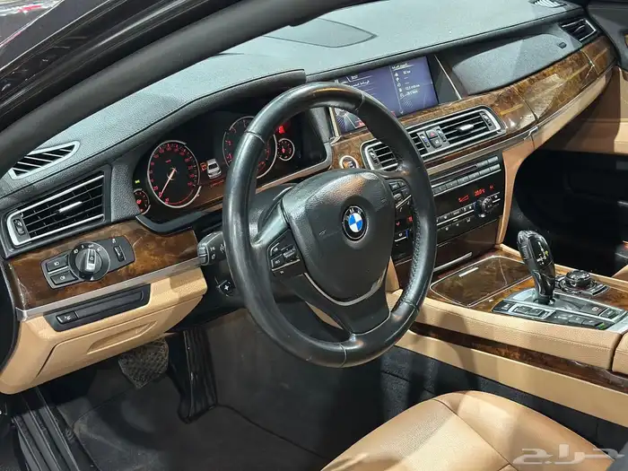 بي ام 730 موديل 2014 عداد 50 الف 18