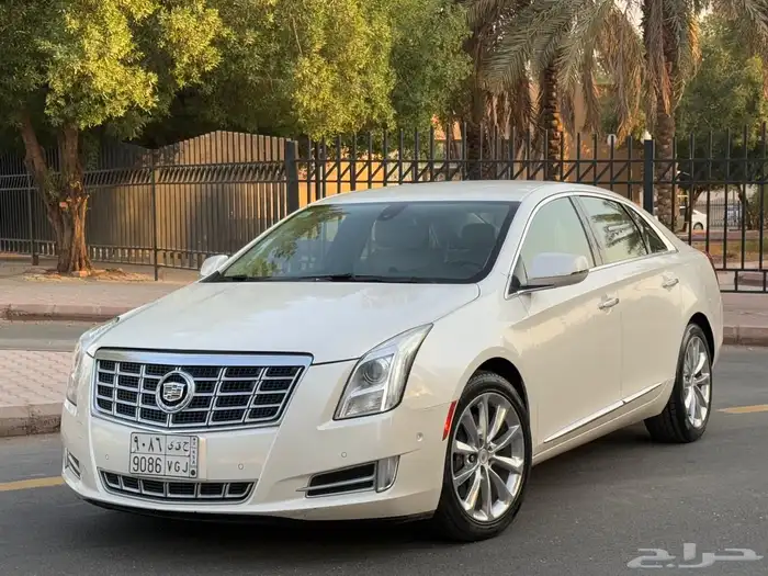 كاديلاك XT5 2014 ( بحالة الوكالة ) 7