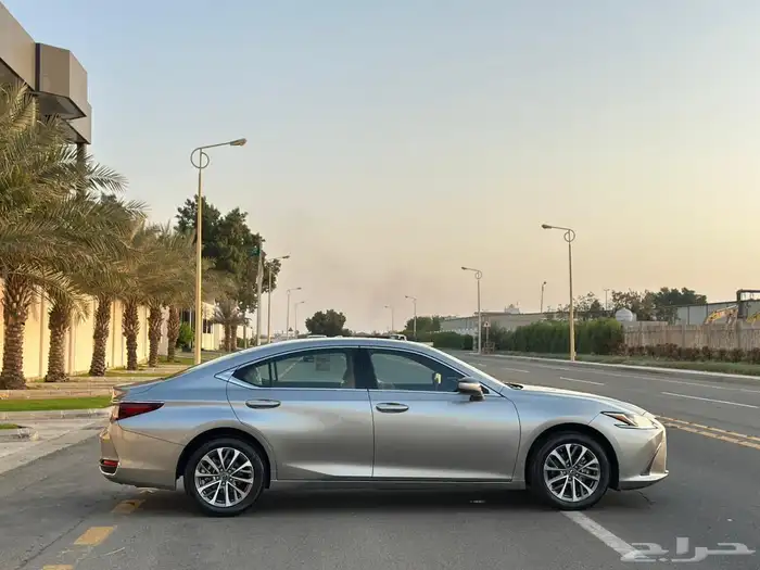 لكزس ES250 2025 شبة جديدة 8