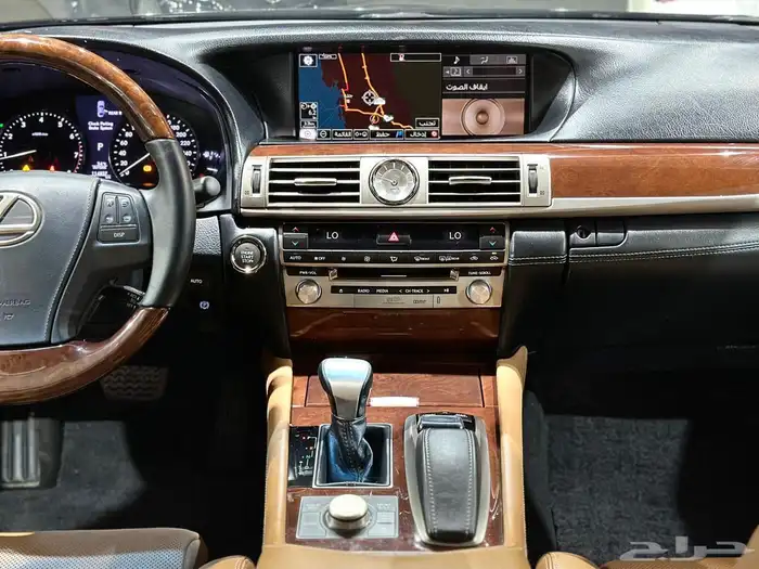 لكزس LS 460L فل كامل موديل 2015 13