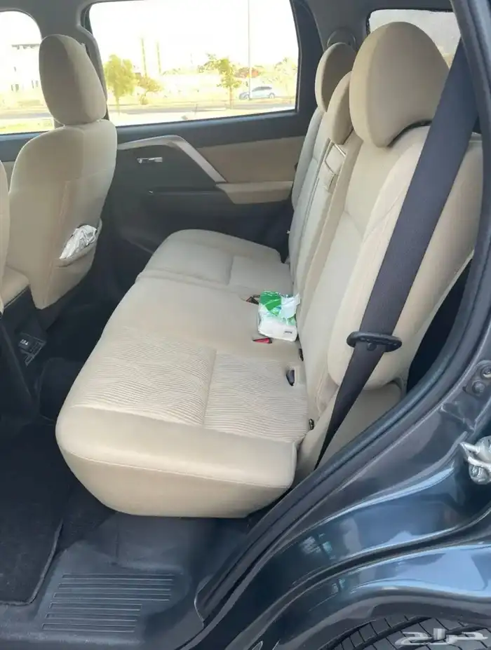 جيب ميتسوبيشي مونتيرو 2021 ( نص فل ) 8