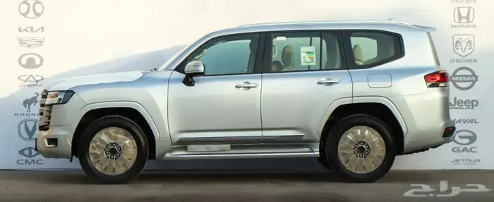 لاندكروزر L3 1