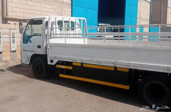 دنا ايسوزو شبه مخزنه موديل 2000 طرمبة كبيره كل شي على الشرط 2