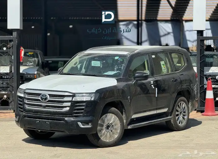 تويوتا جي اكس ار رقم 3 بنزين سعودي 2025 0
