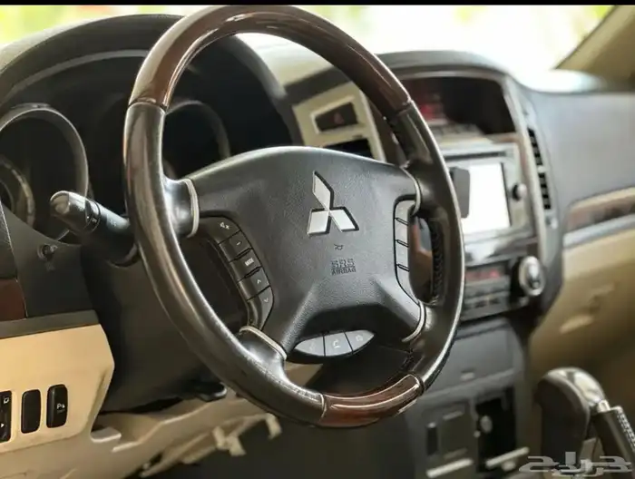 باجيرو 2015 فل كامل العلامة الذهبية 9