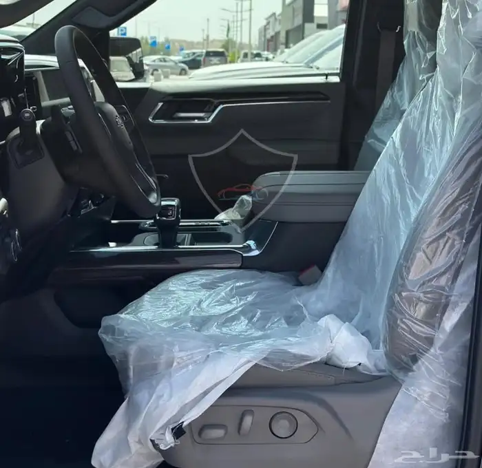 سلفرادو 2025 غمارتين تريل بوس (فل أعلى نوع) 9