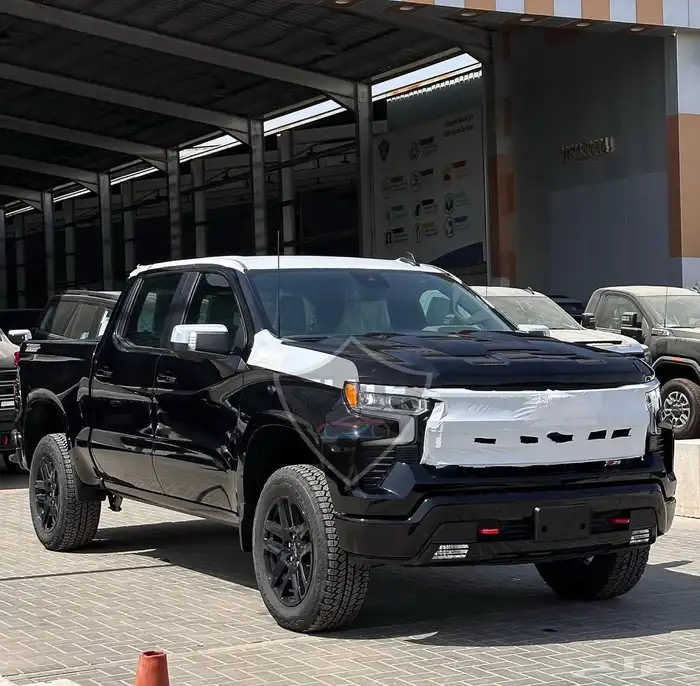 سلفرادو 2025 غمارتين تريل بوس (فل أعلى نوع) 2