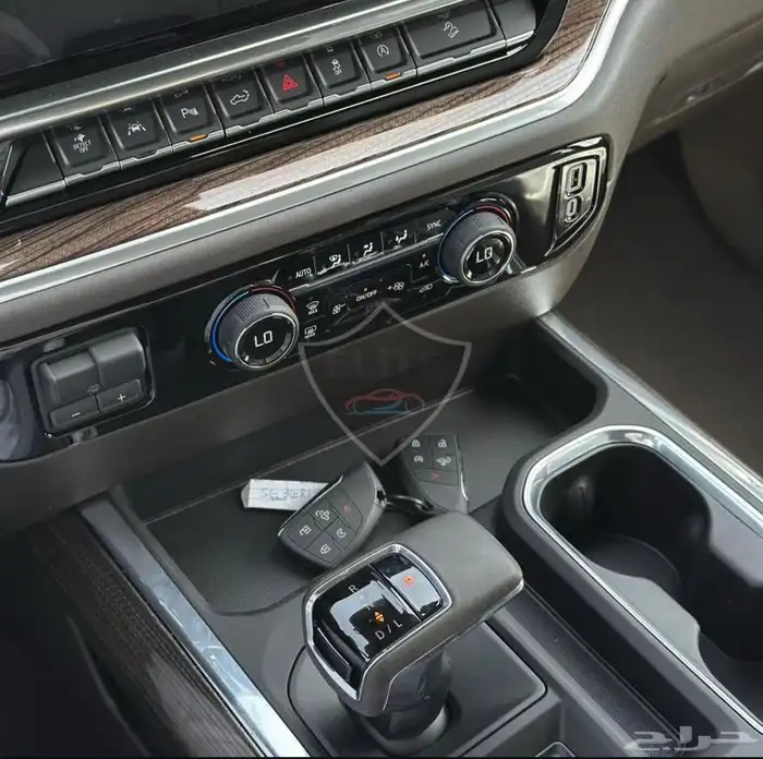 سلفرادو 2025 غمارتين تريل بوس (فل أعلى نوع) 13