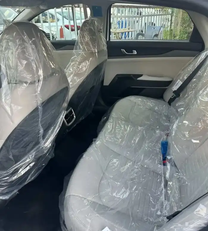 كيا سبورتاج لارج GLS بافضل سعر مع باقة متكاملة هدية 4