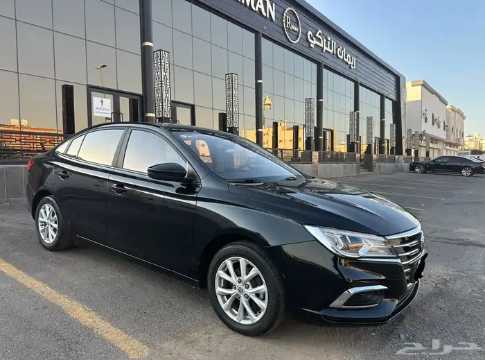 ام جي 5 2023 ممشى قليل 1