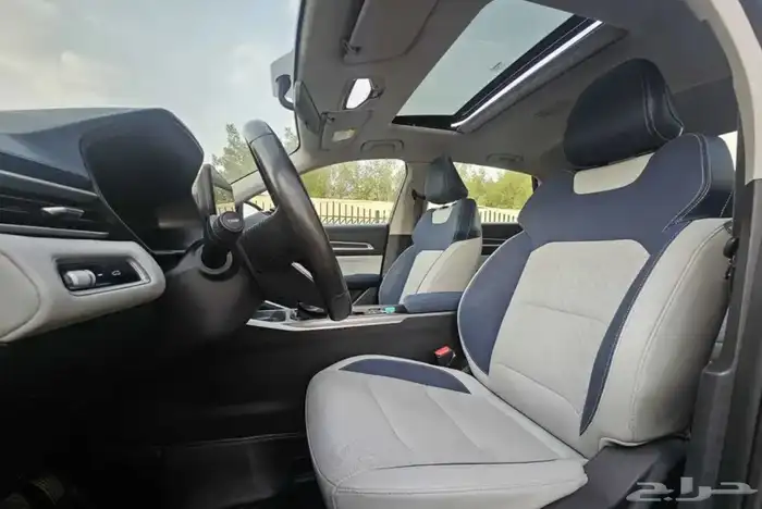 جيلي ام جراند 2023 فل كامل 4