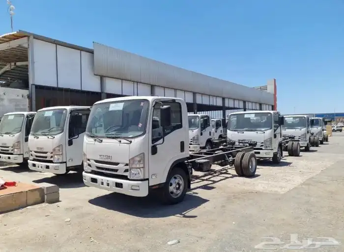 ايسوزو شاحنه متوفر جميع احجامها   للشركات والمؤسسات 0