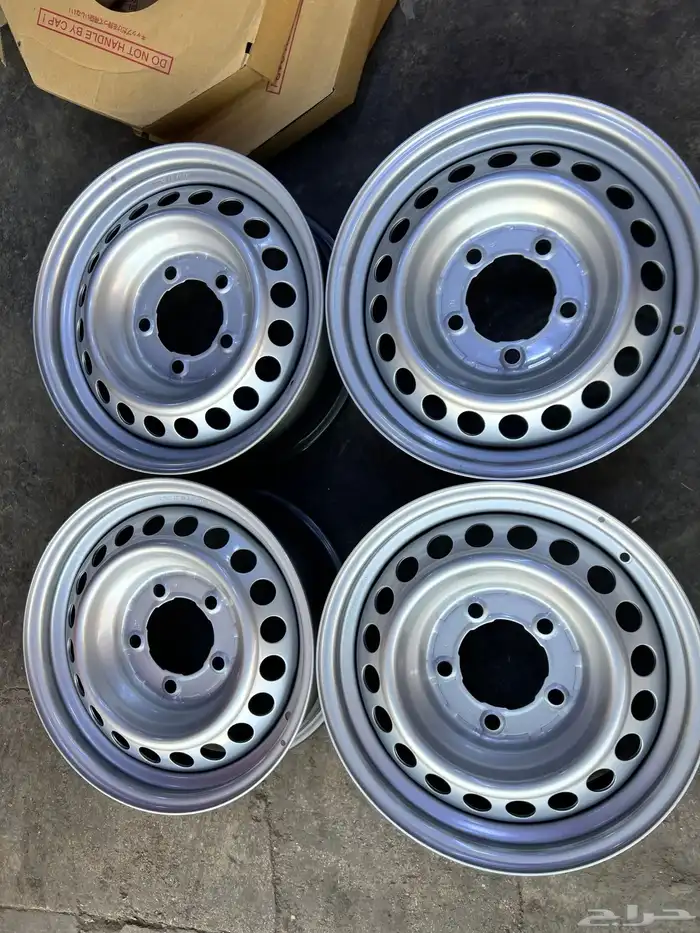 جنوط هلل اصلي وكاله جيب لند كروزر 5 مسمار مقاس 17 0