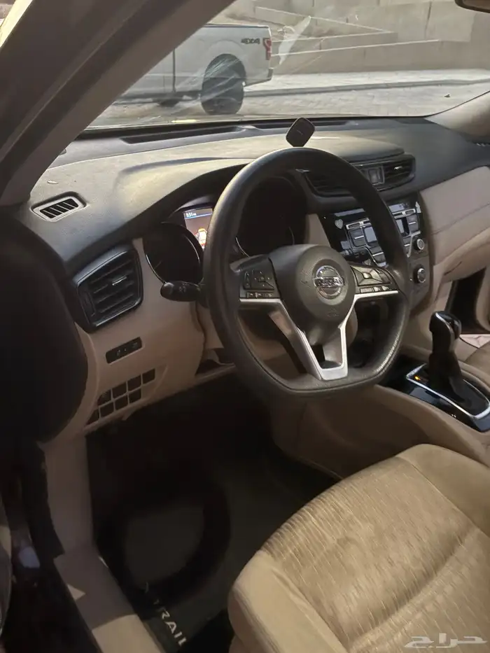 نيسان اكستريل 2020 15