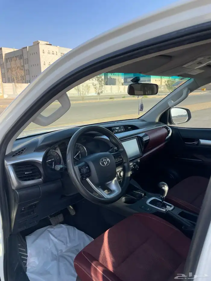 هايلوكس 2022 16