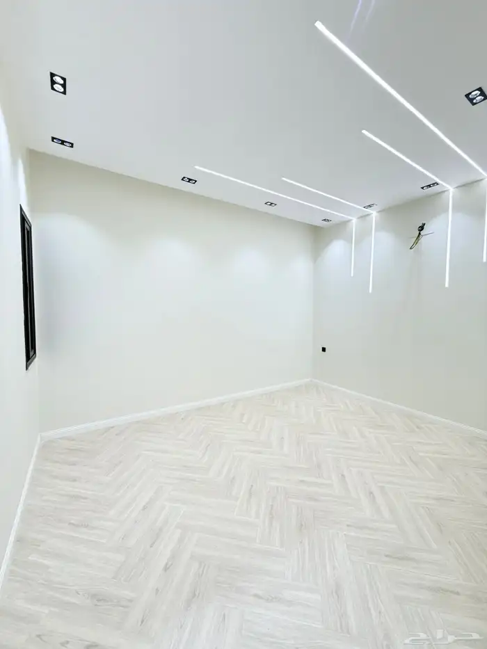 للبيع شقق ارضيه وعلويه بحي الموسي وسط الخدمات وحديقه 19