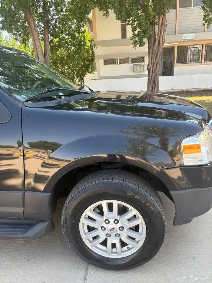 جمس اكسبديشن قصير 8