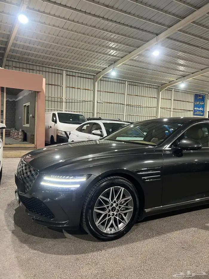 جنسس G80 برستيج 2025 عداد 25 الف وكاله سعودية 3