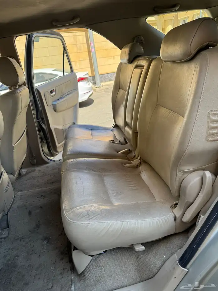 تويوتا فورتشنر2008 19