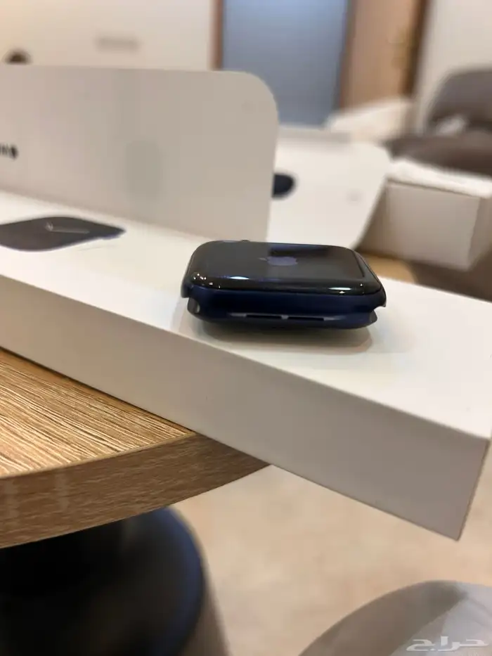 ساعة ابل Apple Watch 1