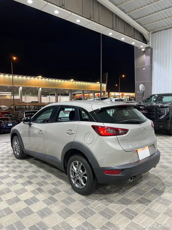 للبيع مازدا CX3 موديل 2024 3