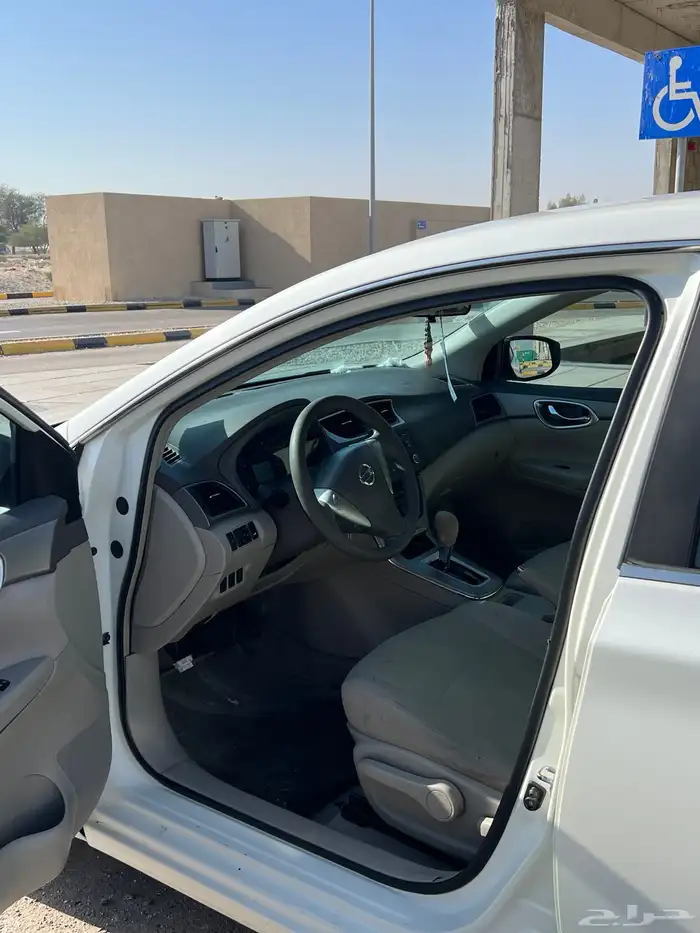 نيسان سينترا 2016 19