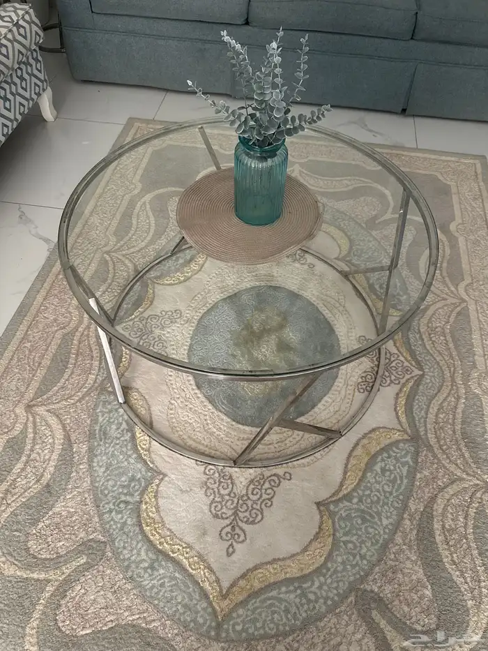 طقم كنب مع طاولات طقم 3