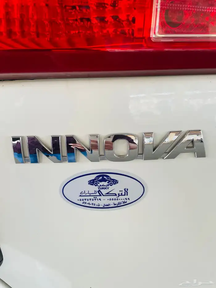 تويوتا انوفا بنزين - 2018 6