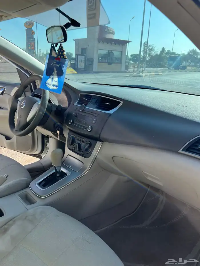 نيسان سينترا 2016 10