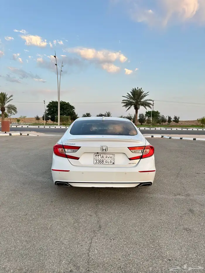 للبيع هوندا أكورد 2019 فلل كامل سبورت 3