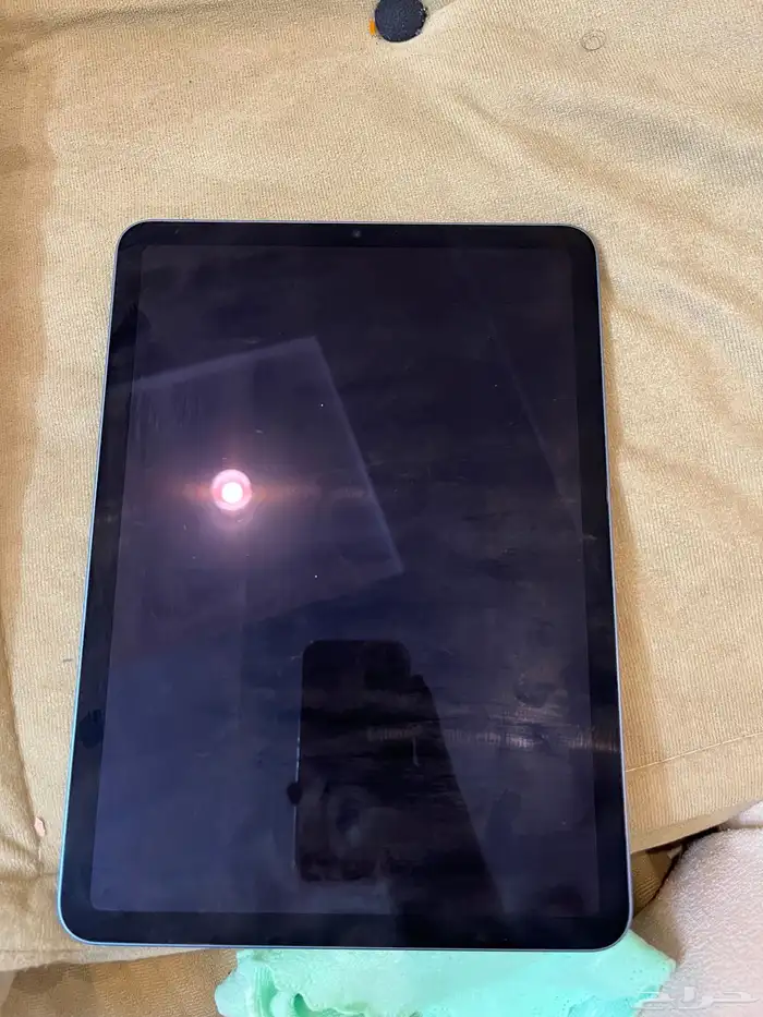 ايباد آير M5 1