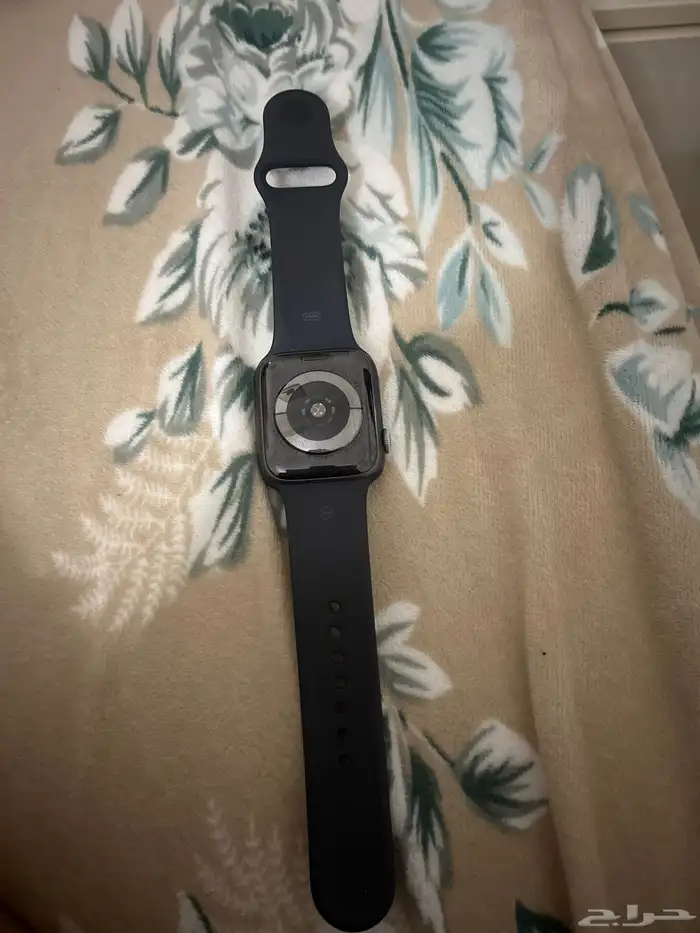 ساعة للبيع مقاس M 2