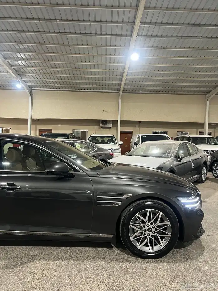 جنسس G80 برستيج 2025 عداد 25 الف وكاله سعودية 16