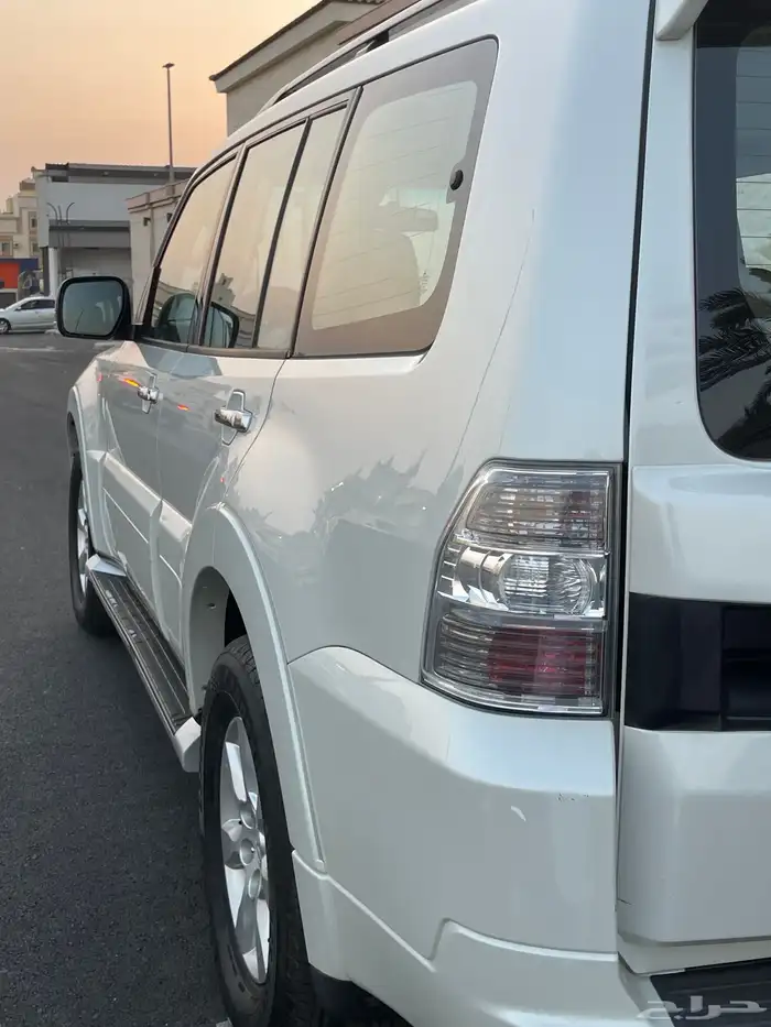 باجيرو 2018 فل كامل قمه بالنظافه 15