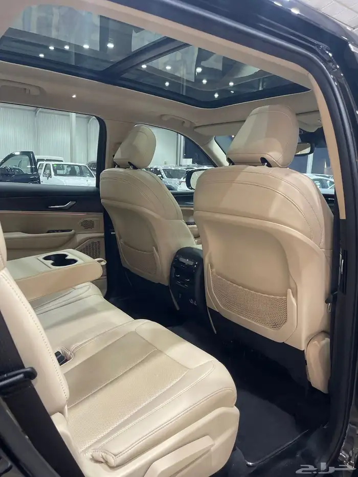 جيب جراند شيروكي 2021 - لمتيد لارج نظيف جدا 14