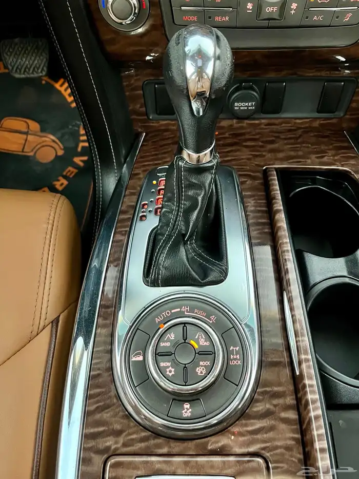 نيسان باترول 2017 ( بلاتنيوم ) 12