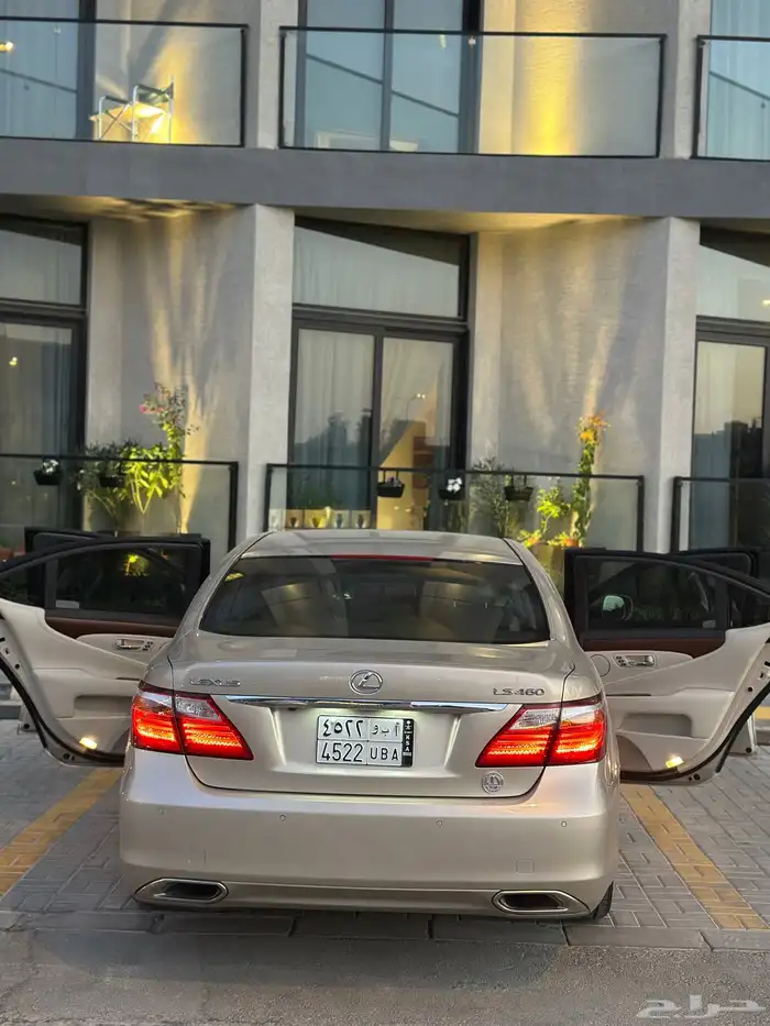 لكزس LS460 مخزن 2012 20