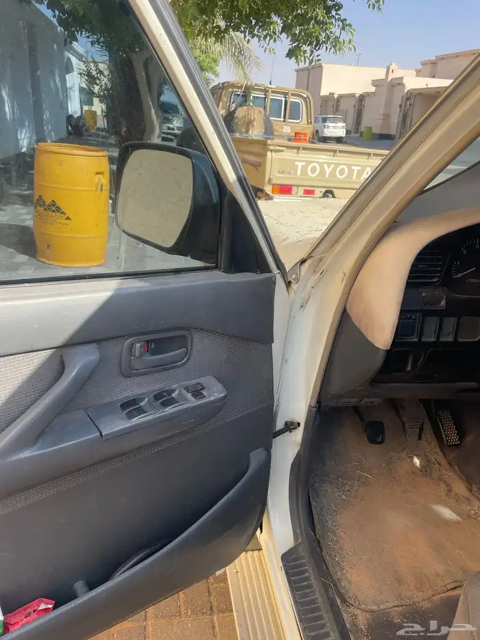 صالون جي اكس 93 6