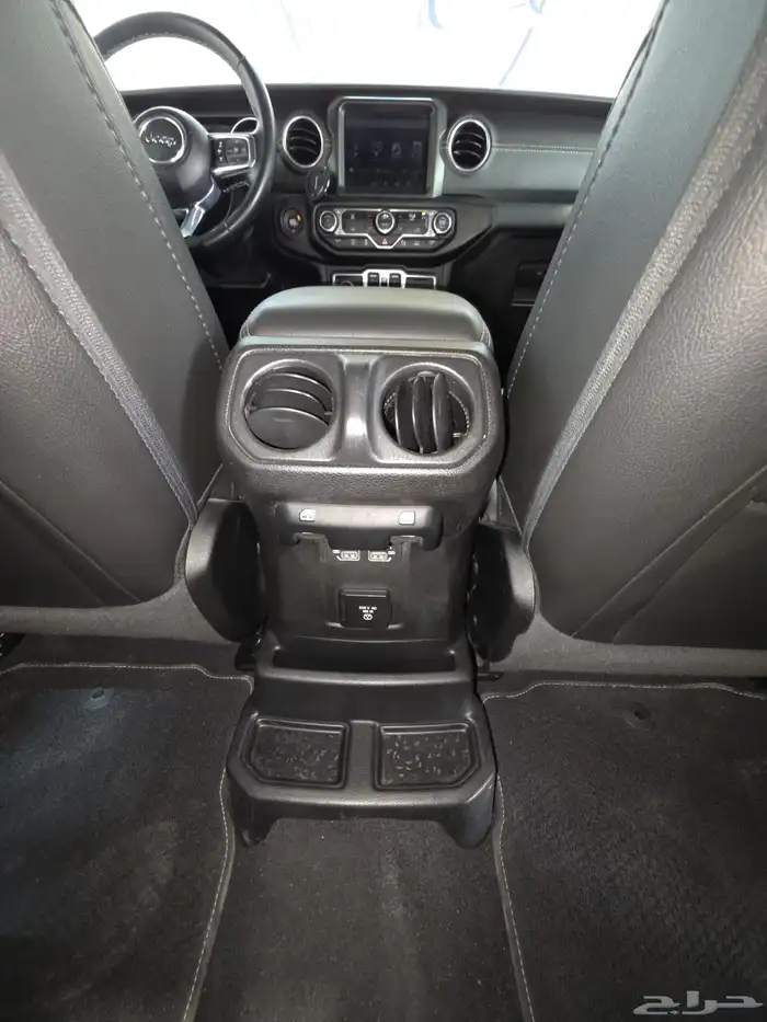 جيب رانجلر 2021 فل كامل 11